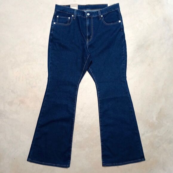 NWT Levi's 726 Flare Jeans Women's 32x30 Denim Bell Bottom High Rise Retro - Picture 6 of 11